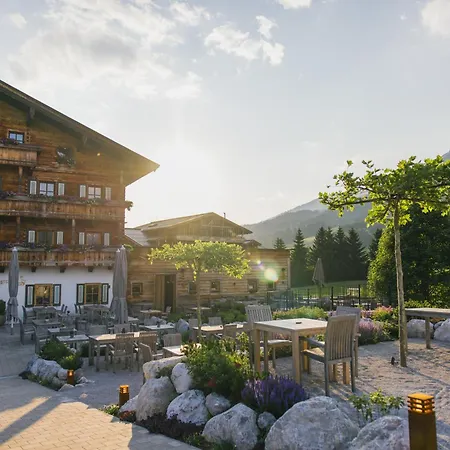 Hotel Naturresort Puradies 4*