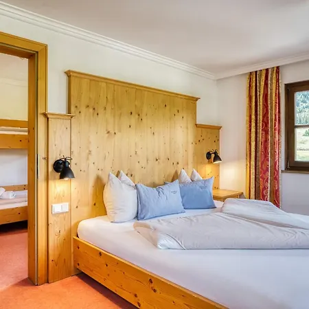 Naturresort Puradies Hotel 4*