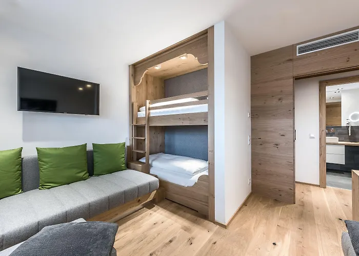 Hotel Naturresort Puradies 4*